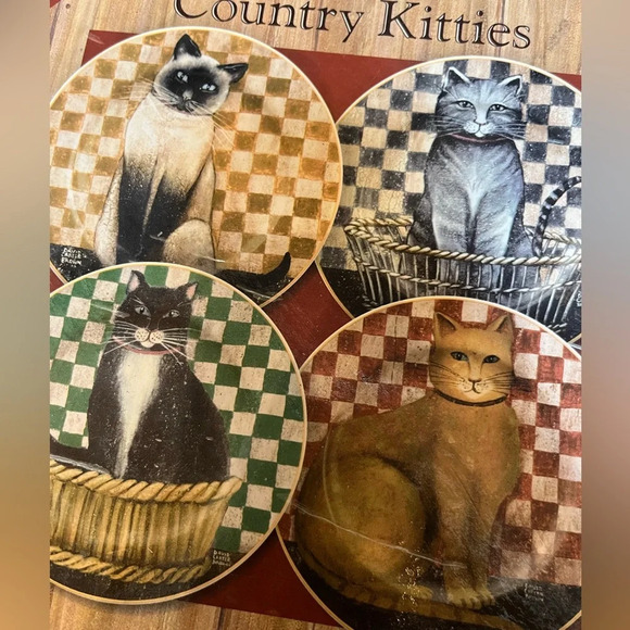 Sakura Other - Sakura Country Kitties Plates 4 plate set in Box NEW never used Vintage